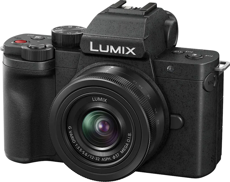 Panasonic - LUMIX G100D Mirrorless Camera for Photo, 4K Video and Vlogging, 12-32mm Lens - Black - Refurbished Excellent