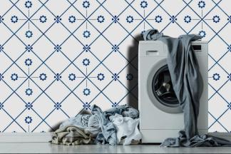 peel and stick wallpaper